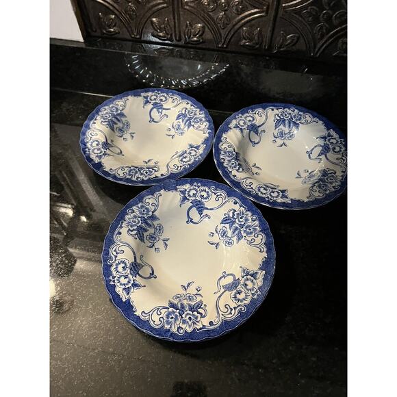 Myott Chelsea Garden Bloomingdales rimmed Bowls (3) Blue Floral - Picture 7 of 12
